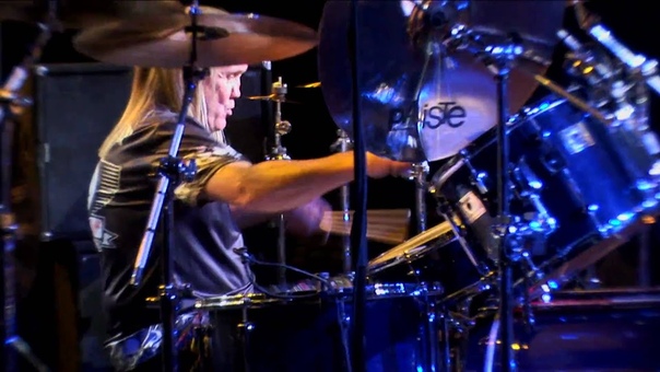 Nicko Mc Brain of Iron Maiden Part 2 Live At Guitar Centers 20th Annual Drum Off