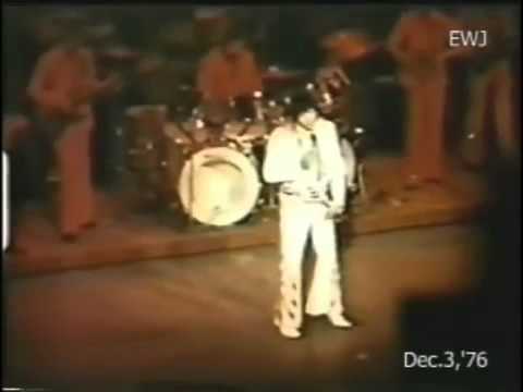 Elvis Presley December 3 1976, Las Vegas (dinner