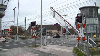 Spoorwegovergang Leer (D) // Railroad crossing // Bahnbergang
