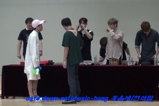 [FANCAM] 170624 FTISLAND FAN SIGNING EVENT (Gimpo) - 장난꾸러기 홍기 + Photo Event