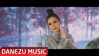 Sorina Ceugea - Spune tu, bunica mea 🎄 Official Video 2021