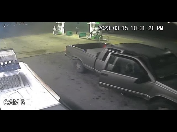 Armed man hid gun just feet from Roanoke Rapids police officer, deputies