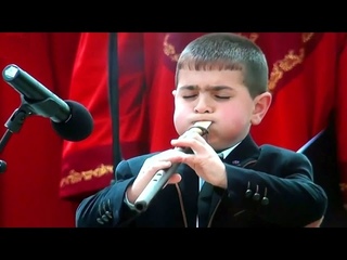 7-летний Татул играет дудук  5 президентов церемонии поминовения Геноцид Армян-7yr. Tatul Plays Duduk Armenian Genocide Ceremony