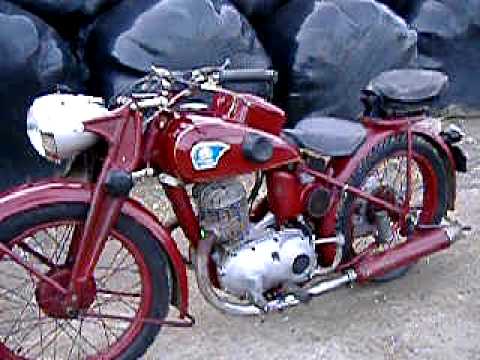 TRIUMPH, TWN 1942 BD250 W RUNNING WITH SHORT