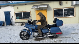 Honda GL1200 GOLDWING - 1HFSC1415FA106395