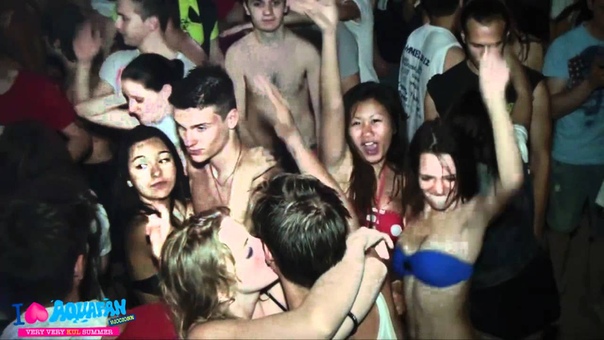 AQUAFAN RICCIONE DJ SCHIUMA