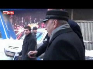 Жириновский опять врет! Майбах...? не, не слышал!