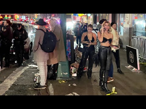 New York City Walk After New Years 2022 Celebrations(01, 01,