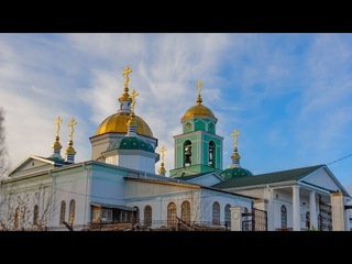 Акафистное пение Святой Троице. Божественная Литургия. Молебен за воинов.