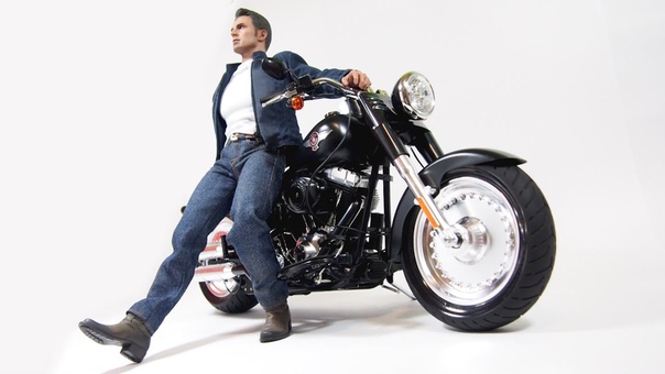 Tamiya 1, 6 Harley Davidson FLSTFB Fat Boy Lo Model Building Stop
