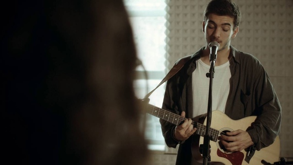No Ar: Antony Left Back