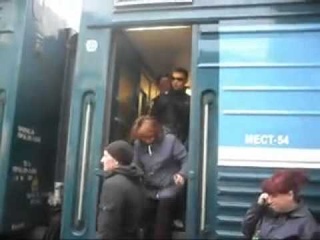 Она дождалась любимого из армии!!!