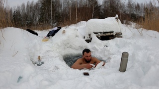 🔥Выходной холостяка | Weekend bachelor | Прорубь по традиций🥶 | Сломал сноуборд