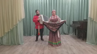 Солистка ансамбля народной песниДоброслава Дулепова К. Катенька веселаяр.н.п. в обр.Ю.Зацарного.