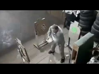 скоростная стрельба из пистолета
