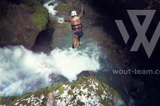 Каньонинг в Гуамке. Extreme canyoning. WOUT TEAM.