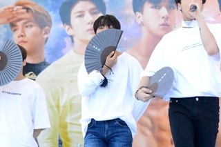 170805   VIXX   ::