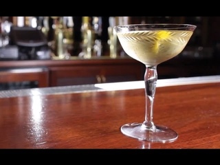 How to Make the La Perla Cocktail -