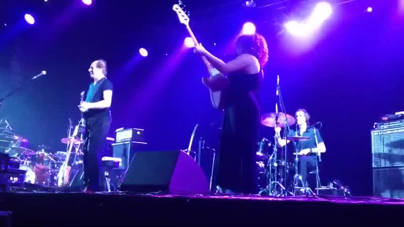 King Crimson Proje Kct B ( Adrian Belew), live in
