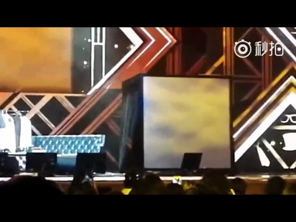 The Originality of Lee Min Ho : Changing Clothes