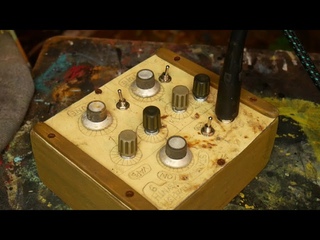 RUBBISH SYNTH 9 sound demo