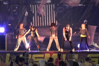 Les Mills BodyJam 63 (4) - Les Mills Fitness Explosion 2012 -  Video Review
