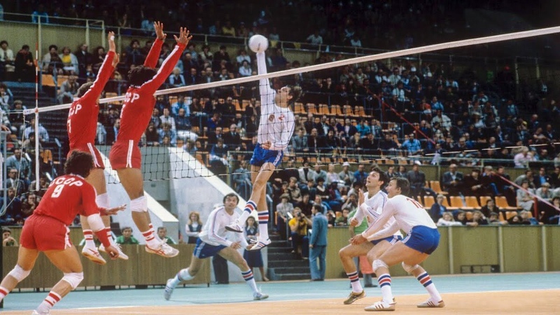 USSR vs. USA, Men s Volleyball World Cup