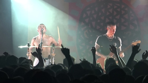Slaves Feed the Mantaray Rock City Nottingham 23, 11,