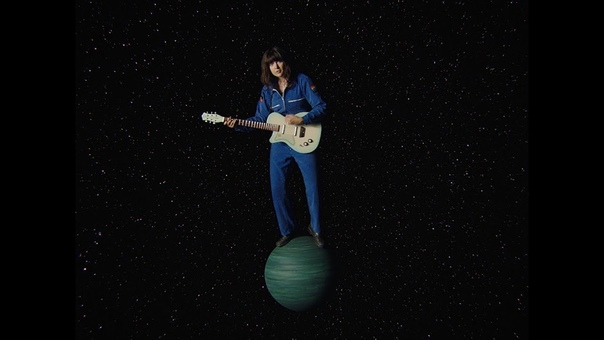 Courtney Barnett Need A Little