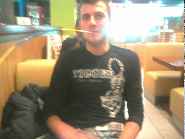 №101, Паша Попівняк, Лазещина №101, Паша Попівняк, Лазещина