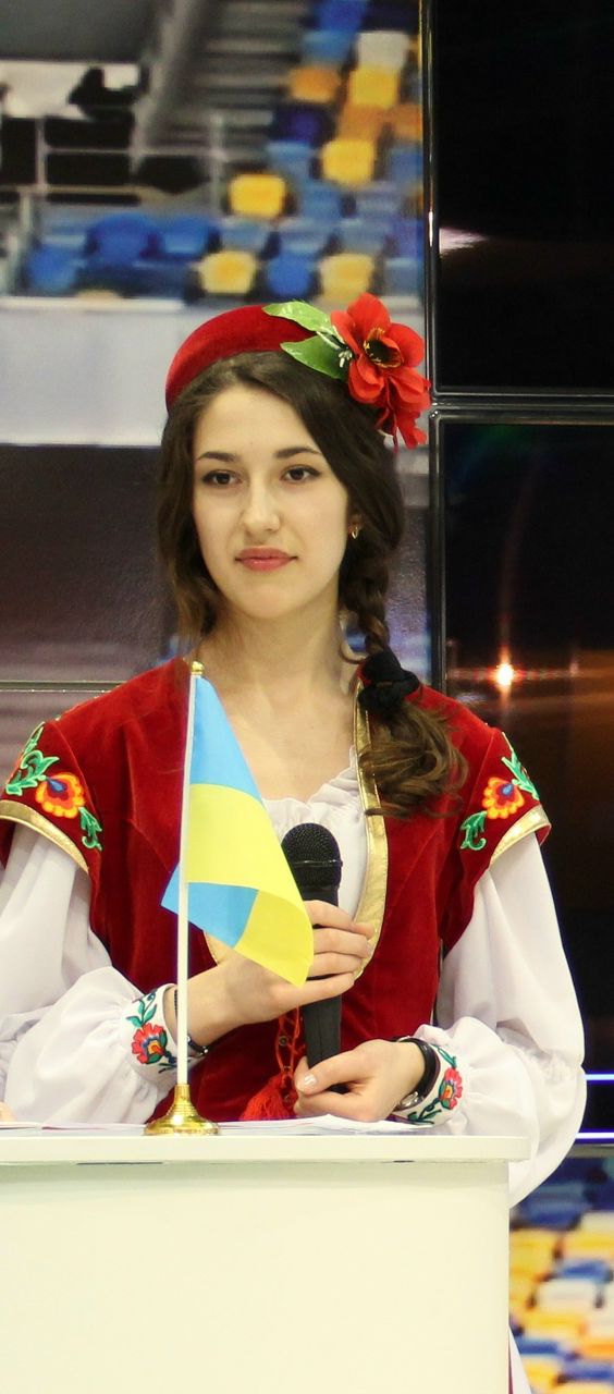 Лена Антипова | Донецк