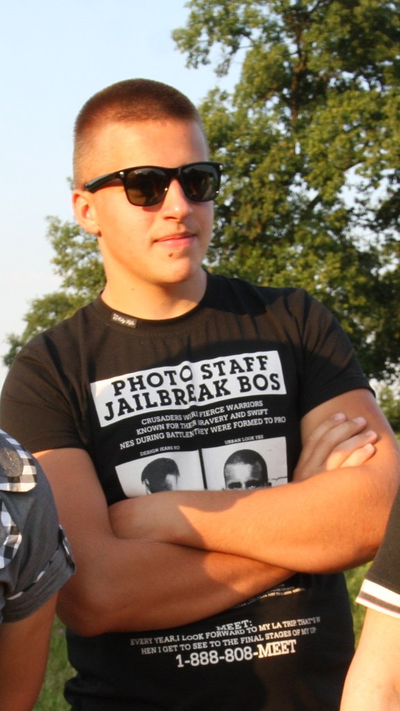 Артем Грицан ..ιllιlι.ιl. | 