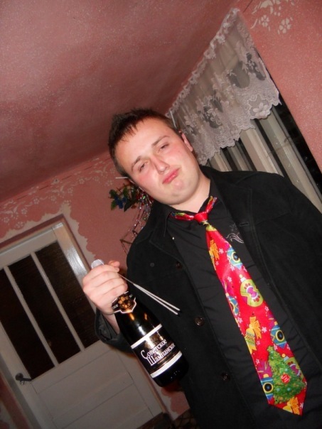 №2, Анатолій Грушевський, 25 лет, Среднее №2, Анатолій Грушевський, 25 лет, Среднее