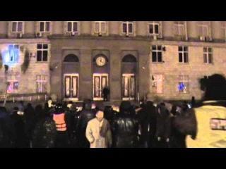 Активісти автомайдану і Беркут у Черкасах