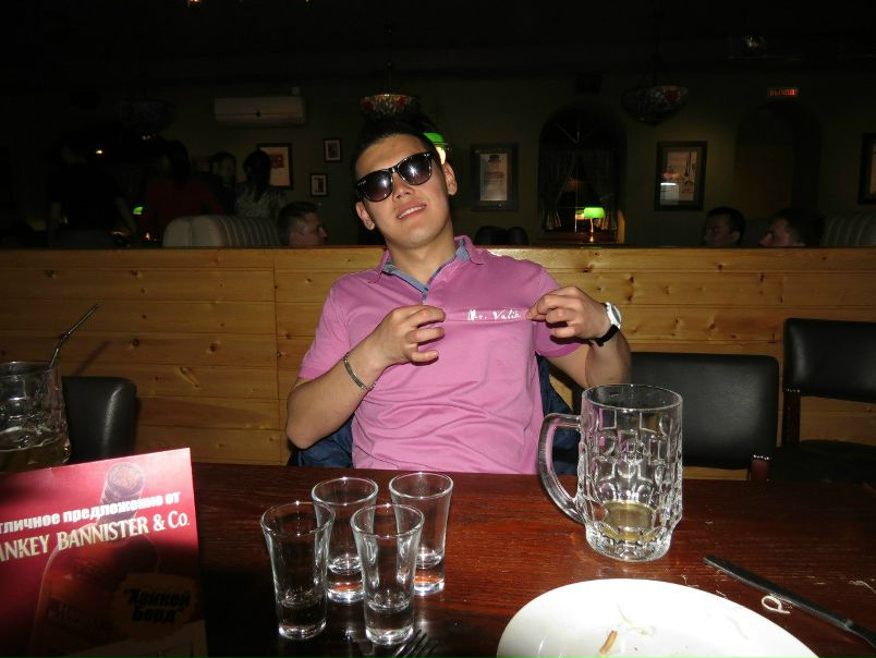 №17, Уалихан Сыдыков, Алматы, Казахстан №17, Уалихан Сыдыков, Алматы, Казахстан