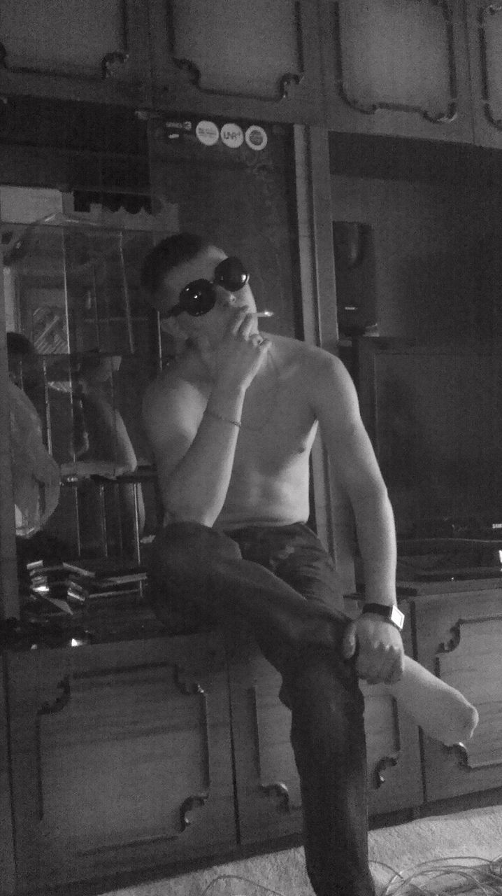 Maksimkasukalichnost Bhfiutgi | Хрустальный / Красный Луч