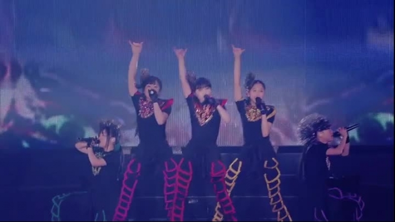 Momoiro Clover Z Japan Tour 2013: GOUNN (2,