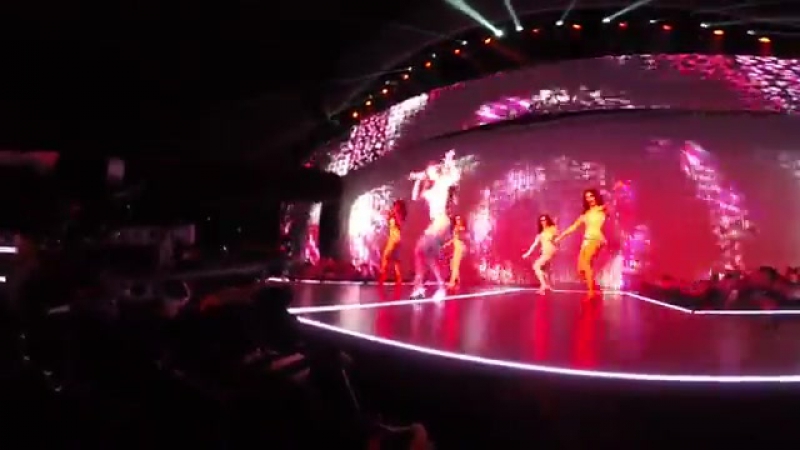 Jennifer Lopez Booty ( Live at All I Have Residence in Las