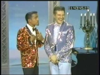 Liberace plays Malaguena