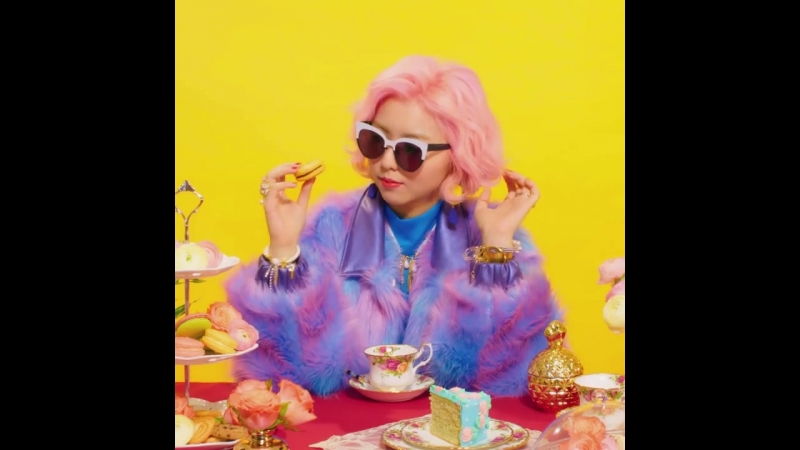 Stella Jang Vanishing Paycheck