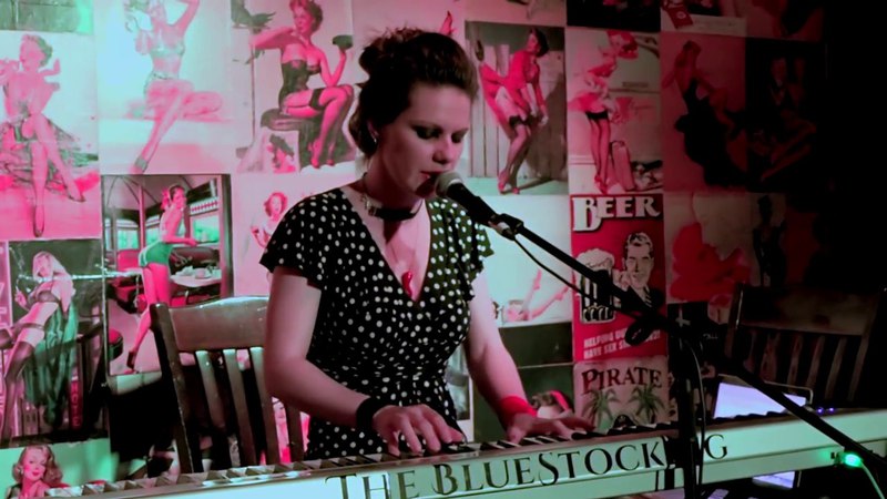 The Blue Stocking Lullaby for Irene (live Tema