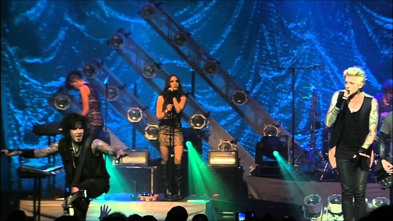 Sixx: A. M. : LIVE from the Vic Theatre in Chicago, IL Full