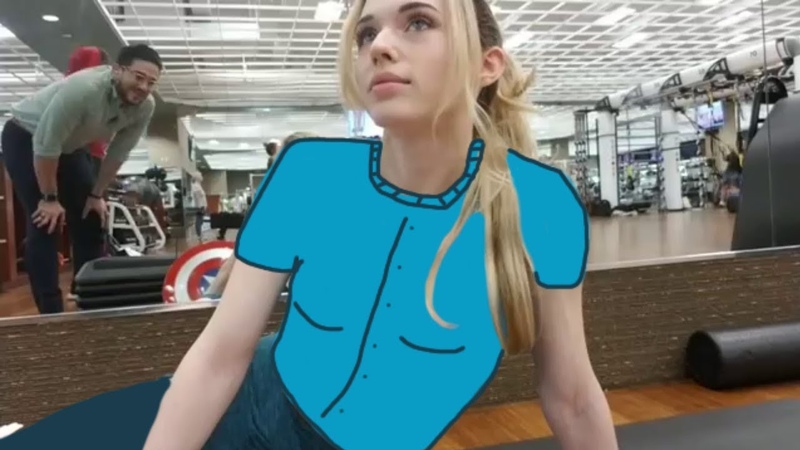r, quityourbullshit Special Feature: Amouranth Gets Kicked Out of the