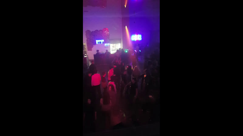 Live: Кафе клуб