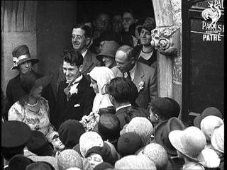 Channel Swimmers Romance (1930)