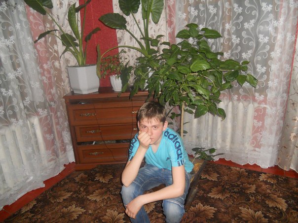 №9, Юра Денисюк №9, Юра Денисюк