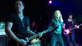 Last in Line - Holy Diver - Tiki Bar Oct. 22, 2016