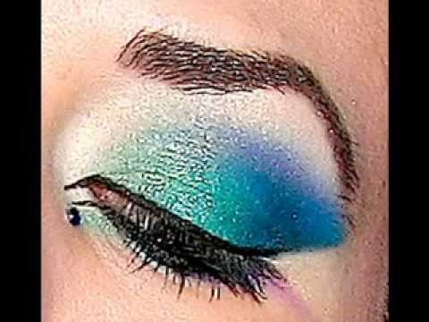 Teal Blue Arabic Lined Eye Make Up