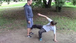 old Bahian Capoeira: Duas meia lua num lugar só