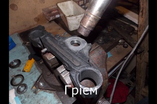 Днепр 11, конічні підшипники в рульову